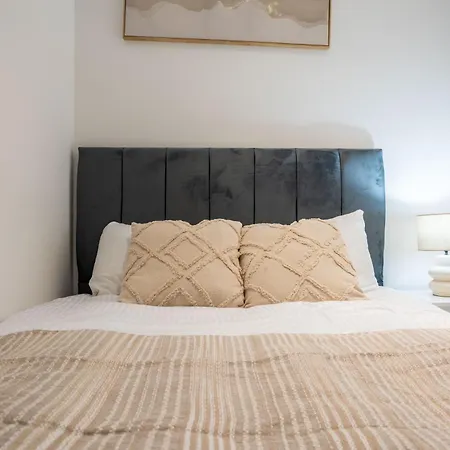 Apartment Riverside Penthouses - Duplex & Triplex - Views - Free Parking