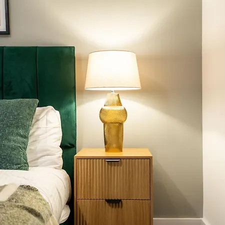 Riverside Penthouses - Duplex & Triplex - Views - Free Parking Leeds (West Yorkshire)