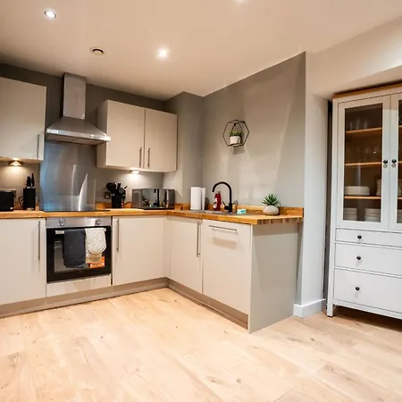 Riverside Penthouses - Duplex & Triplex - Views - Free Parking Leeds (West Yorkshire)
