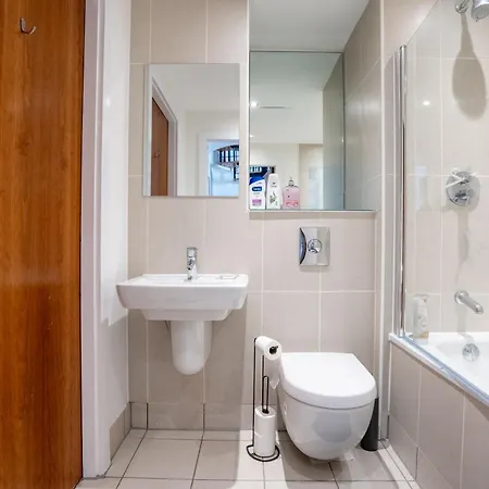 Riverside Penthouses - Duplex & Triplex - Views - Free Parking Leeds (West Yorkshire)
