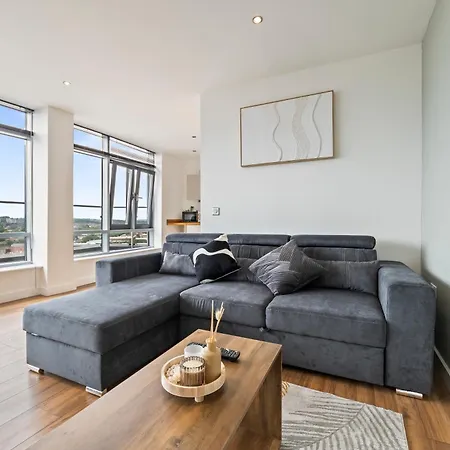 Riverside Penthouses - Duplex & Triplex - Views - Free Parking Leeds