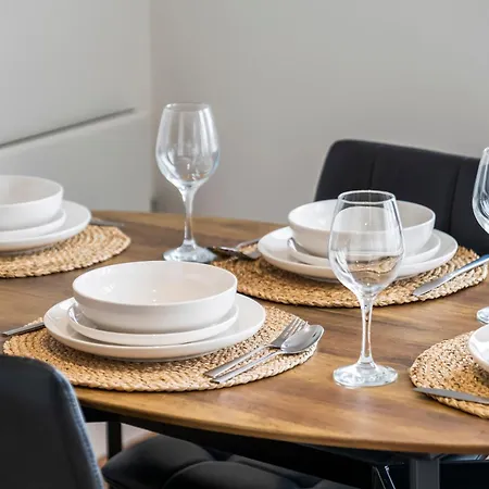 Riverside Penthouses - Duplex & Triplex - Views - Free Parking Apartman *