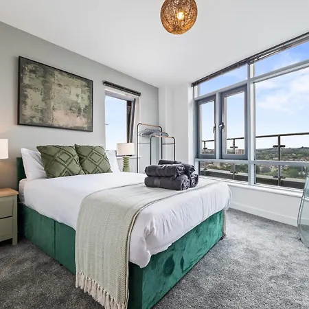 Apartman Riverside Penthouses - Duplex & Triplex - Views - Free Parking